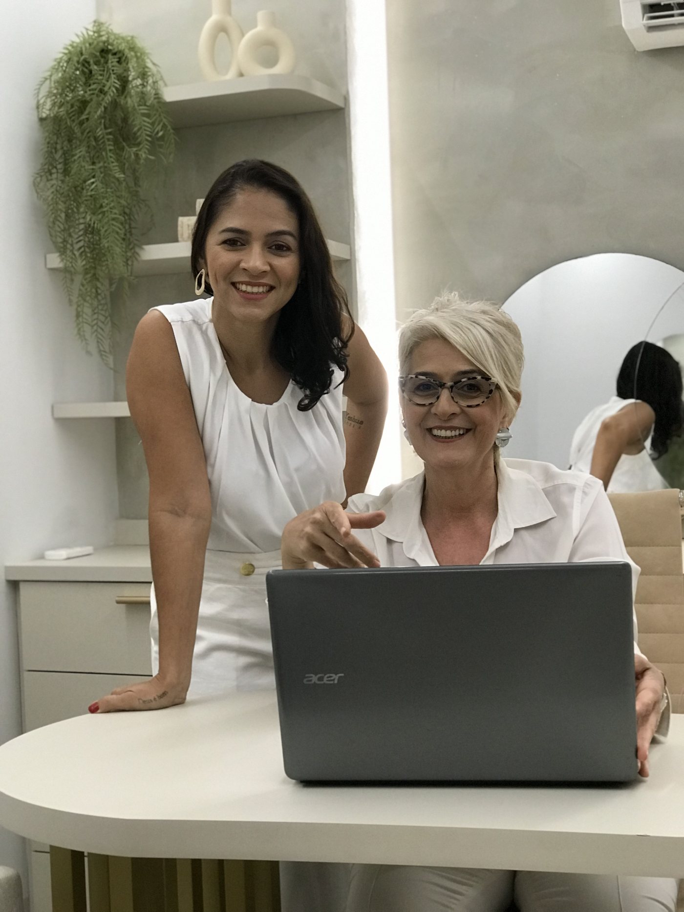 Elaine Castilho e Cinthia Barbosa, fundadoras do Instituto NeuroExecução